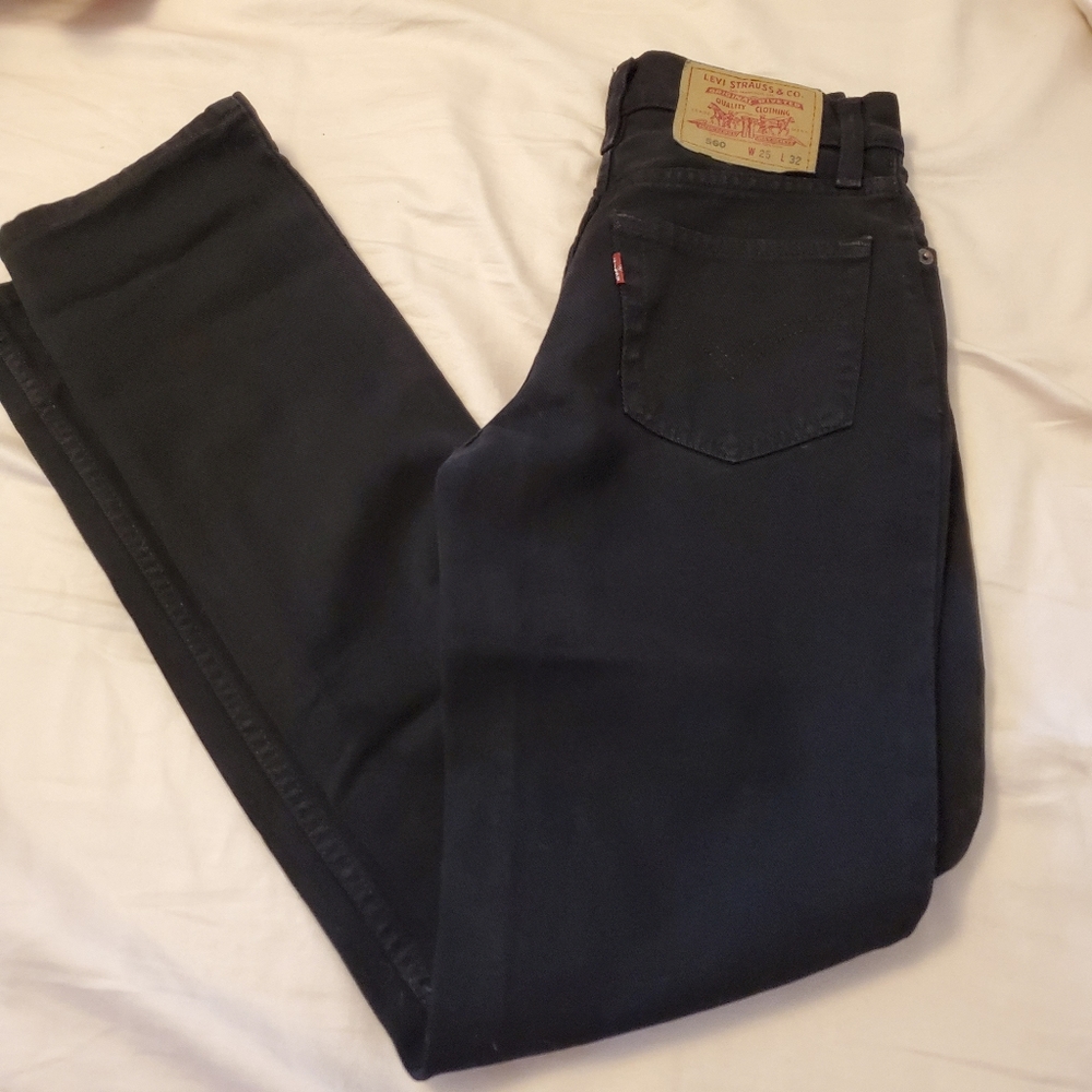 Levi Black Jeans 560